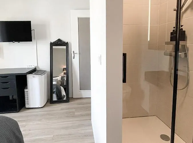 Bernac 3* Loubes-Bernac